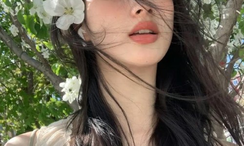 出生头发黑现在越来越黄-出生婴儿头发由黑变黄网 :分享出生婴儿头发由黑变黄正常吗-新生儿头发黑没几天变黄知识